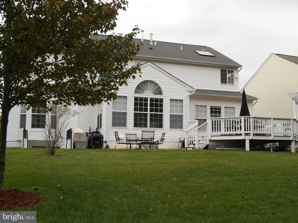 Photo of 9838 FARM POND ROAD