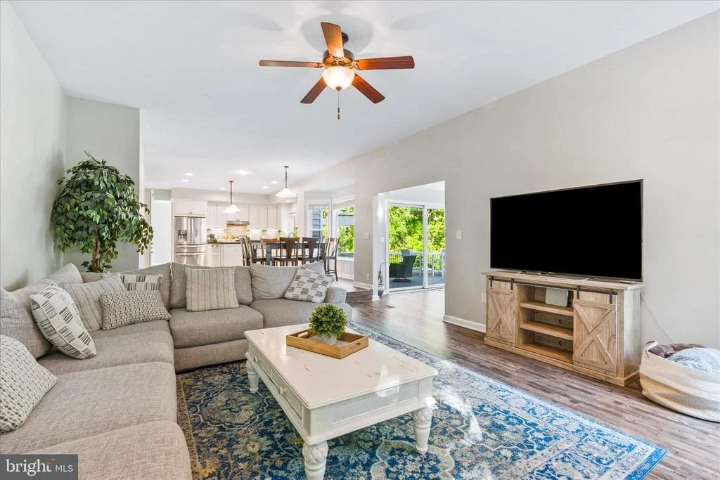 Photo of 9009 SHADYBROOK DRIVE