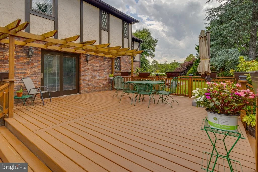 Photo of 2300 KINGS ARMS DRIVE