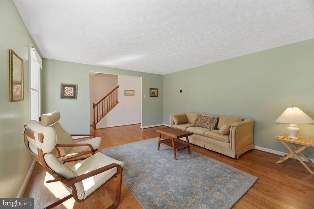 Photo of 9512 TINKER COURT