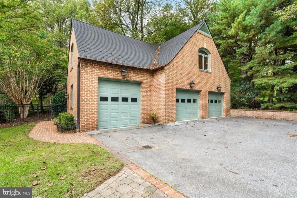 Photo of 5948 WHITE FLINT DRIVE