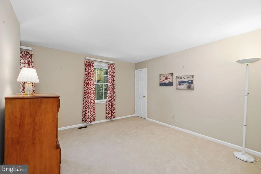Photo of 9304 MAINSAIL DRIVE