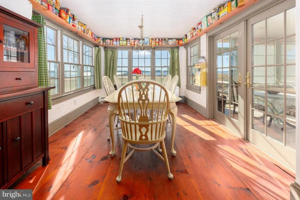 Photo of 1308 TOWN POINT ROAD