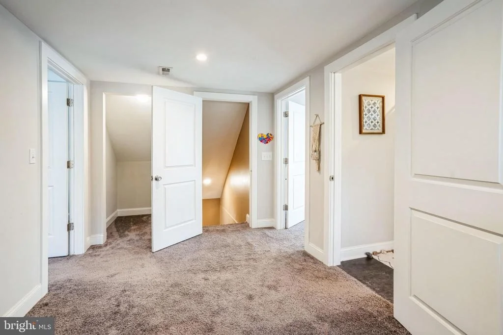 Photo of 2709 COX NECK ROAD