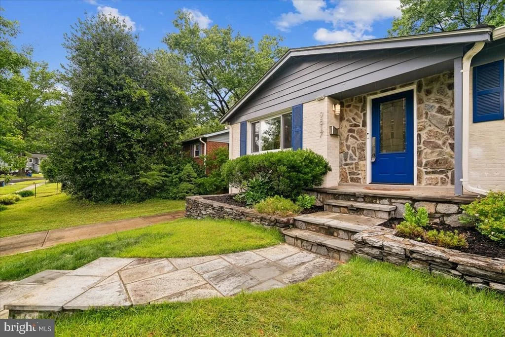 Photo of 9817 CHERRY TREE LANE