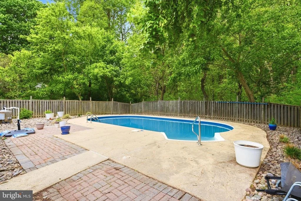 Photo of 6353 AUDUBON COURT