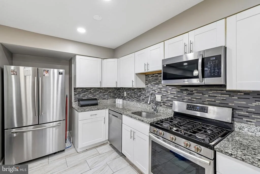 Photo of Unit 4C at 8144 IMPERIAL DRIVE