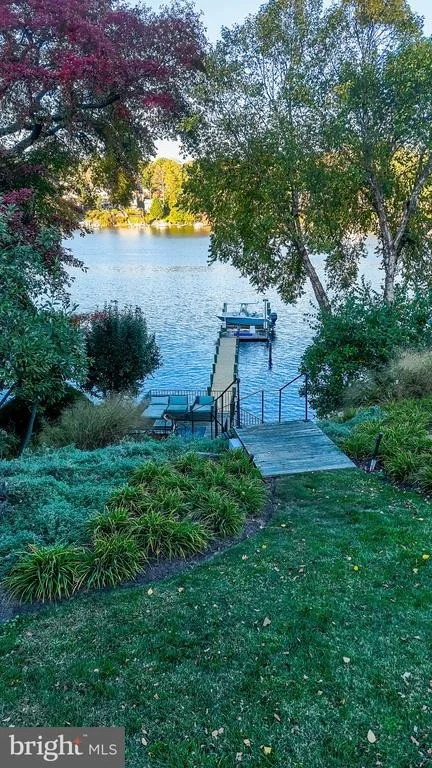 Photo of 1210 SEVERNVIEW DRIVE