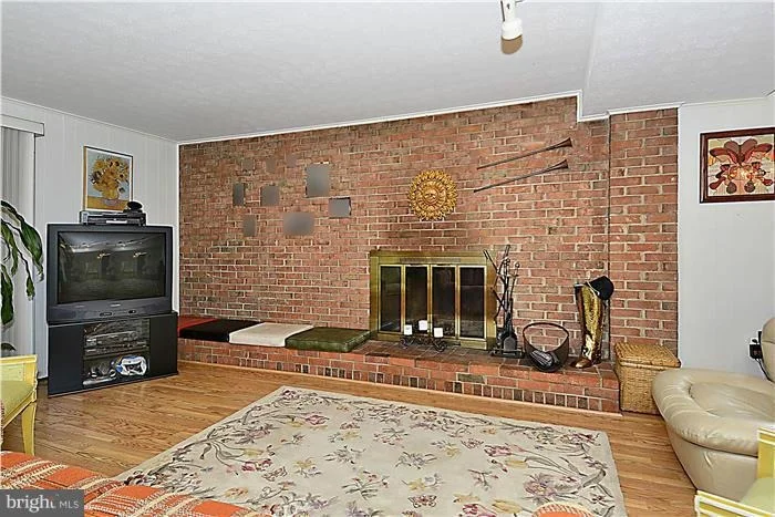 Photo of 12912 MIDDLEVALE LANE