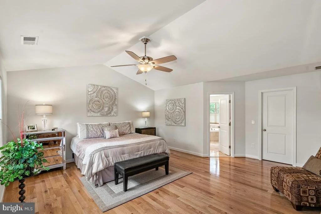 Photo of 305 GENESIS WAY