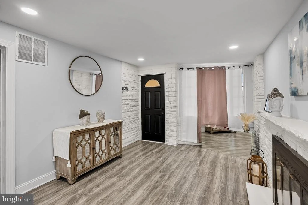 Photo of 235 W CENTER AVENUE
