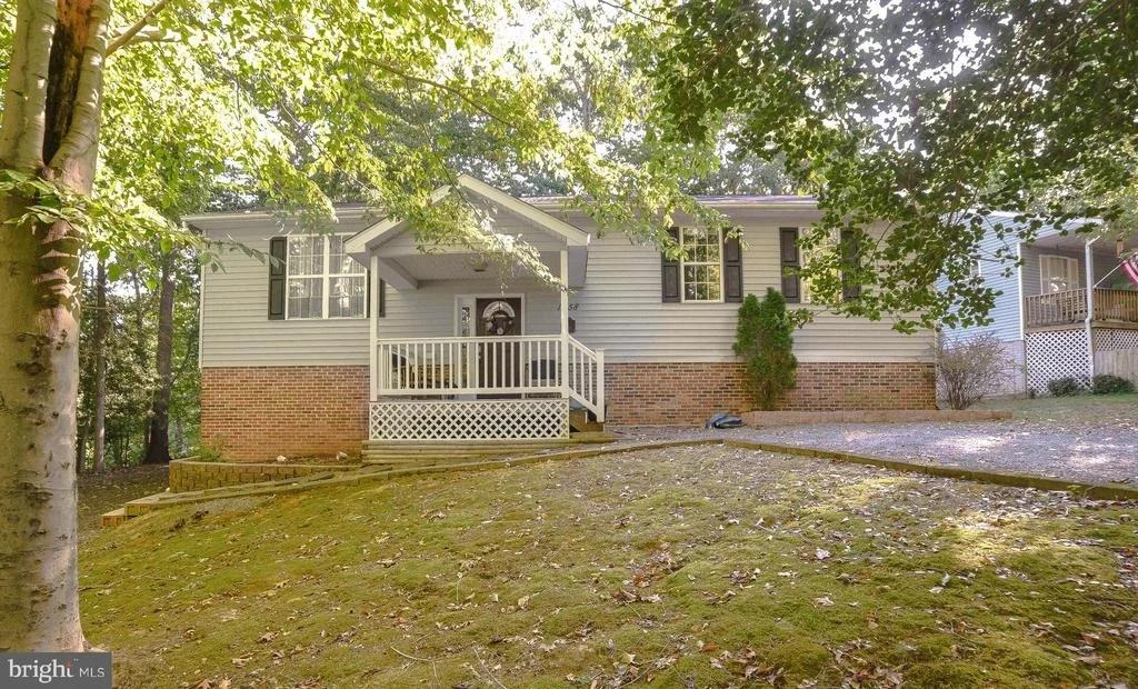 Photo of 1058 SAN ANGELO DRIVE