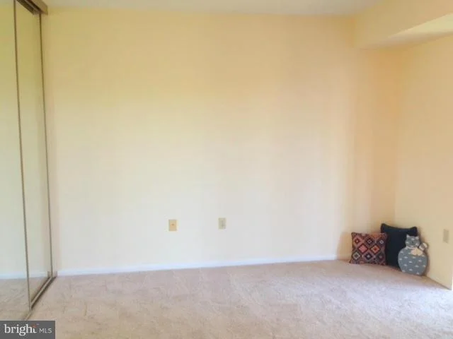Photo of Unit 3926 at 15115 INTERLACHEN DRIVE