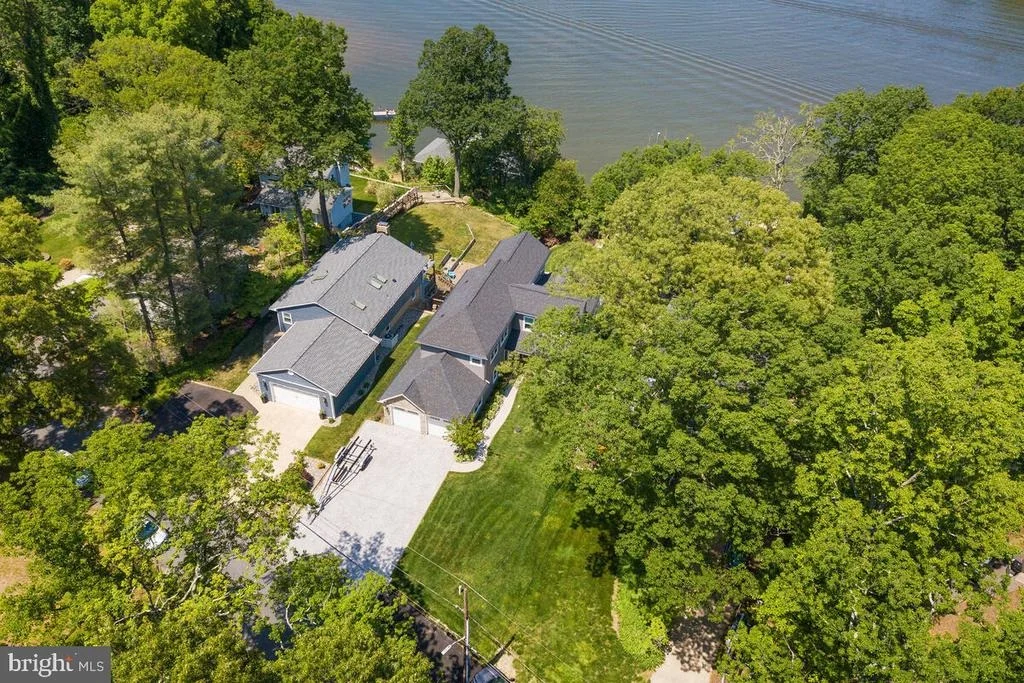 Photo of 1162 OAK VIEW DRIVE