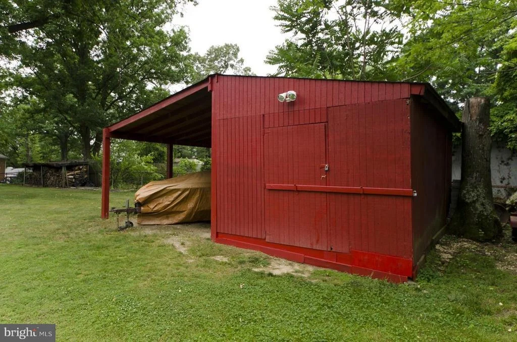 Photo of 7304 LAMAR DRIVE