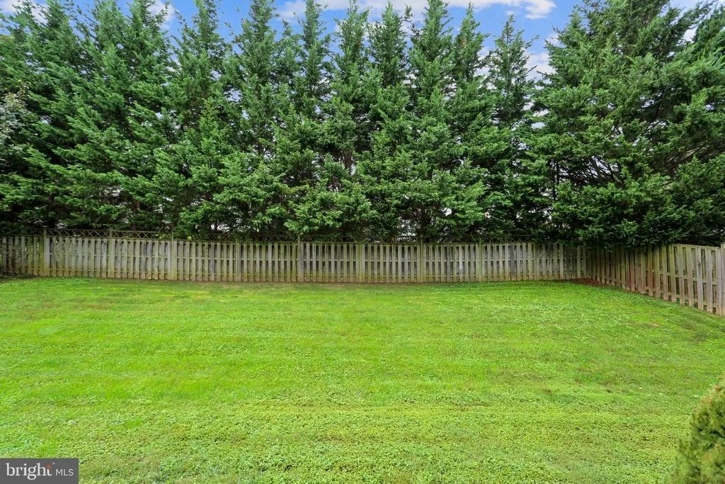 Photo of 912 POINTER RIDGE DRIVE