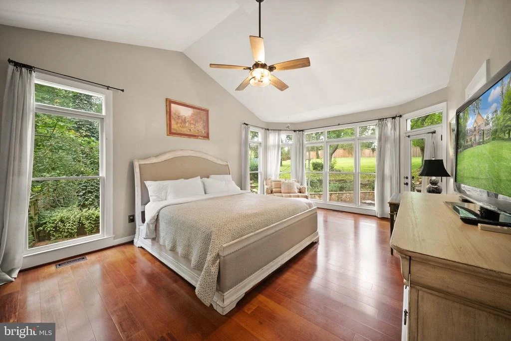 Photo of 4280 LAWNVALE DRIVE