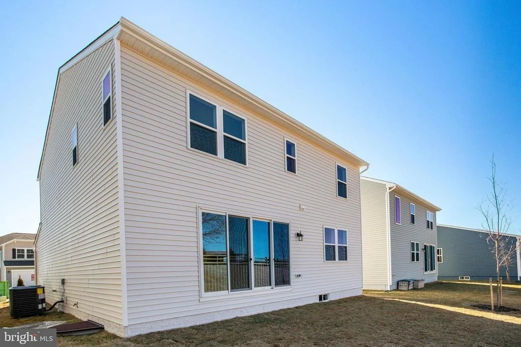 Photo of 611 CLOVER LANE