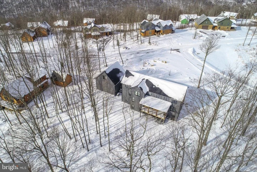 Photo of 14 SUMMER CAMP LANE