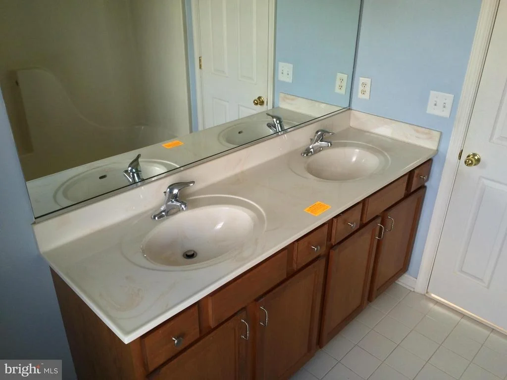 Photo of 384 BAYARD ROAD