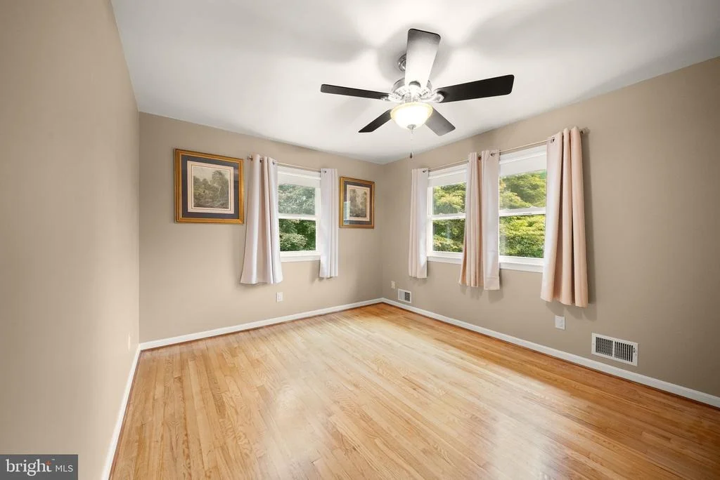 Photo of 4580 AKERS LANE