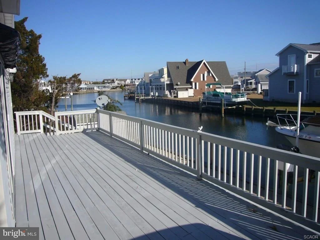 Photo of 34 BAYSIDE DRIVE