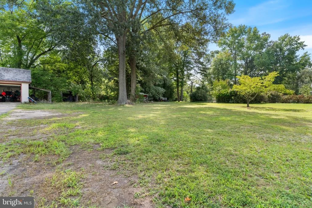 Photo of 5405 DUCLOS LANE
