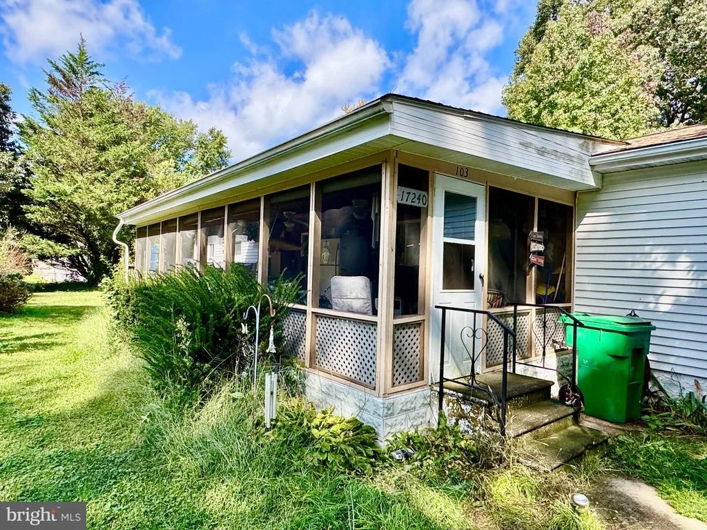 Photo of 17240 WATER VIEW DRIVE
