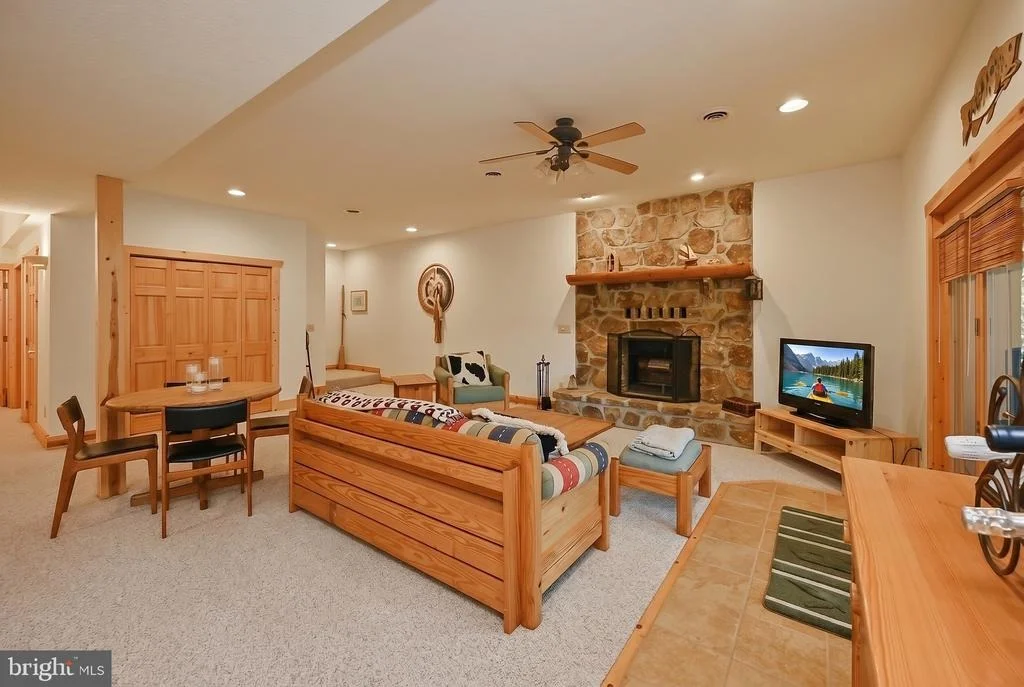 Photo of 42 RED OAK WAY
