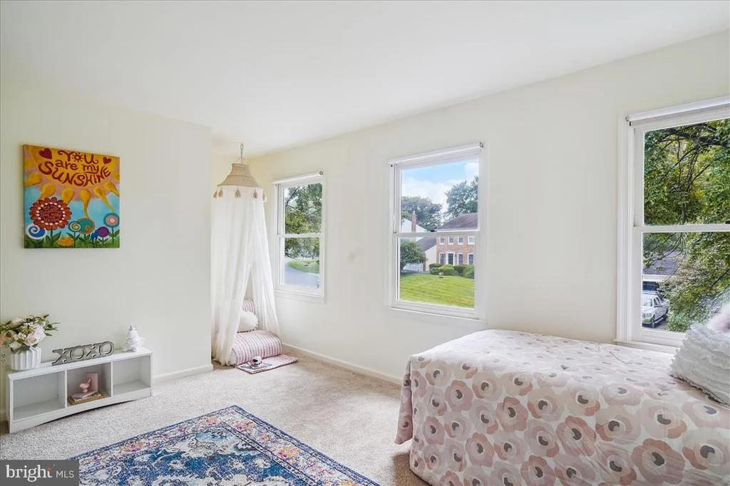 Photo of 17333 MOSS SIDE LANE