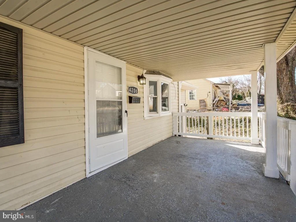Photo of 4206 GARRETT PARK ROAD