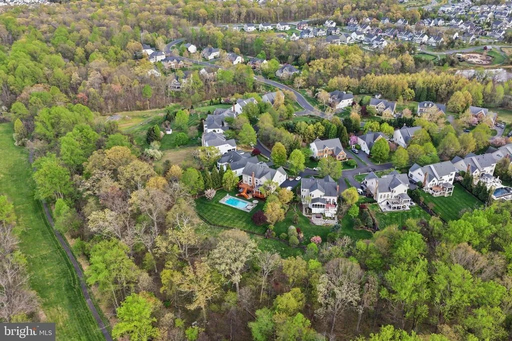 Photo of 24176 SPRING MEADOW CIRCLE