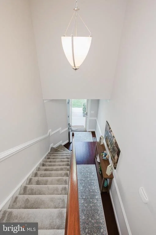 Photo of 355 TUFTON CIRCLE