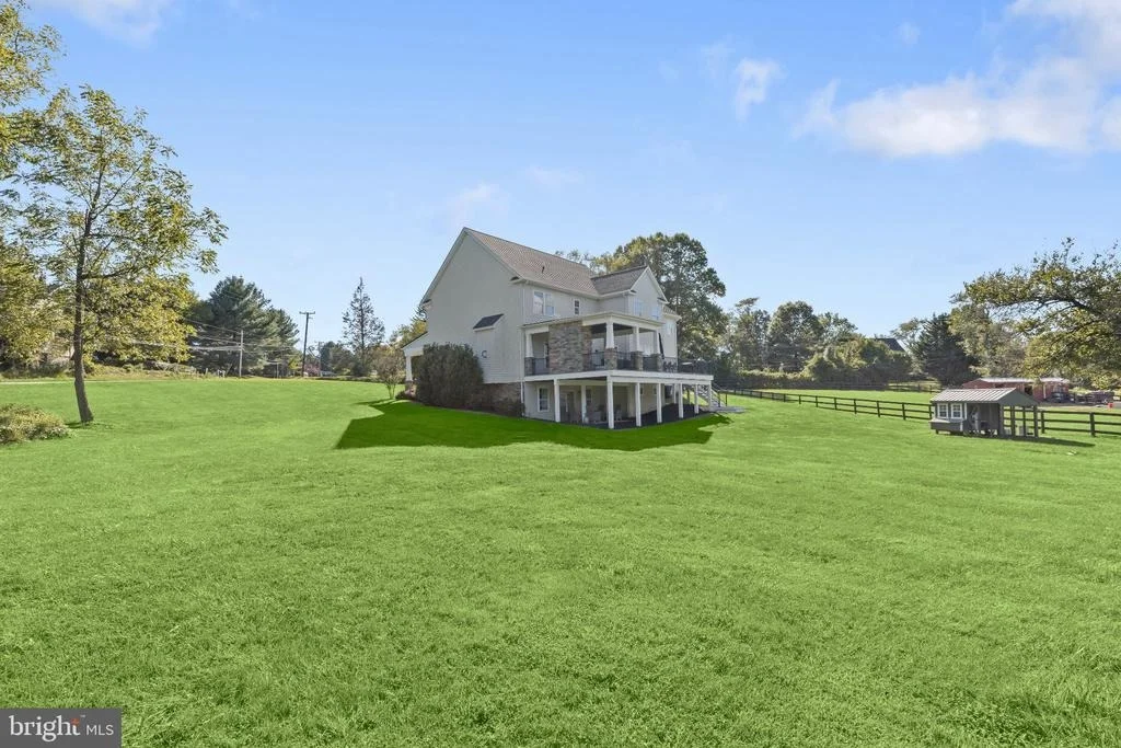 Photo of 4921 JENKINS LANE