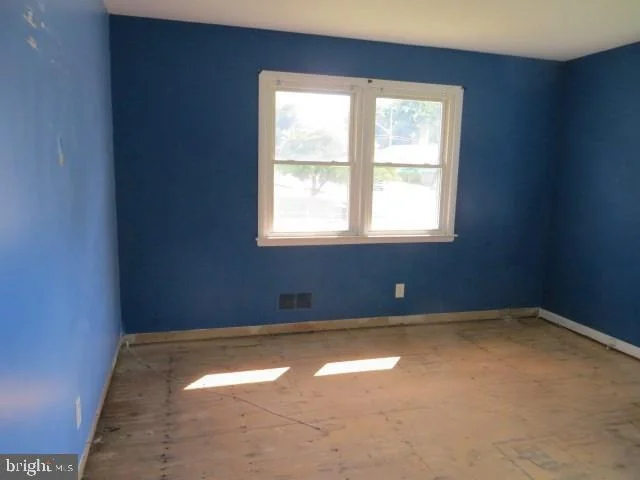 Photo of 3827 CASSANDRA ROAD
