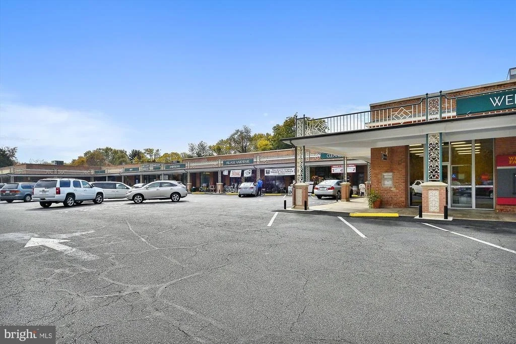Photo of 7926 JACKSON ROAD