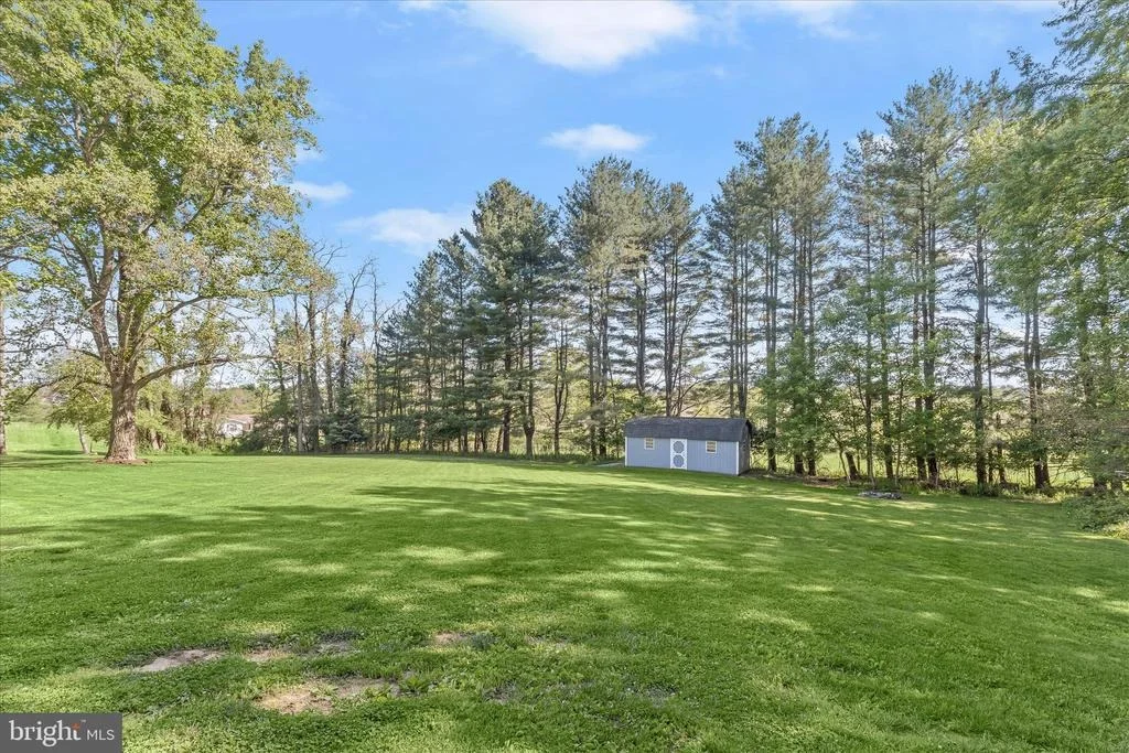 Photo of 2616 QUEBEC SCHOOL ROAD