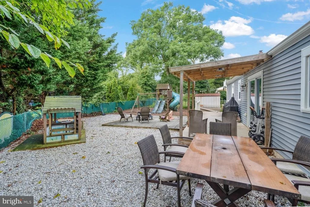 Photo of 7 SPRUCE DRIVE