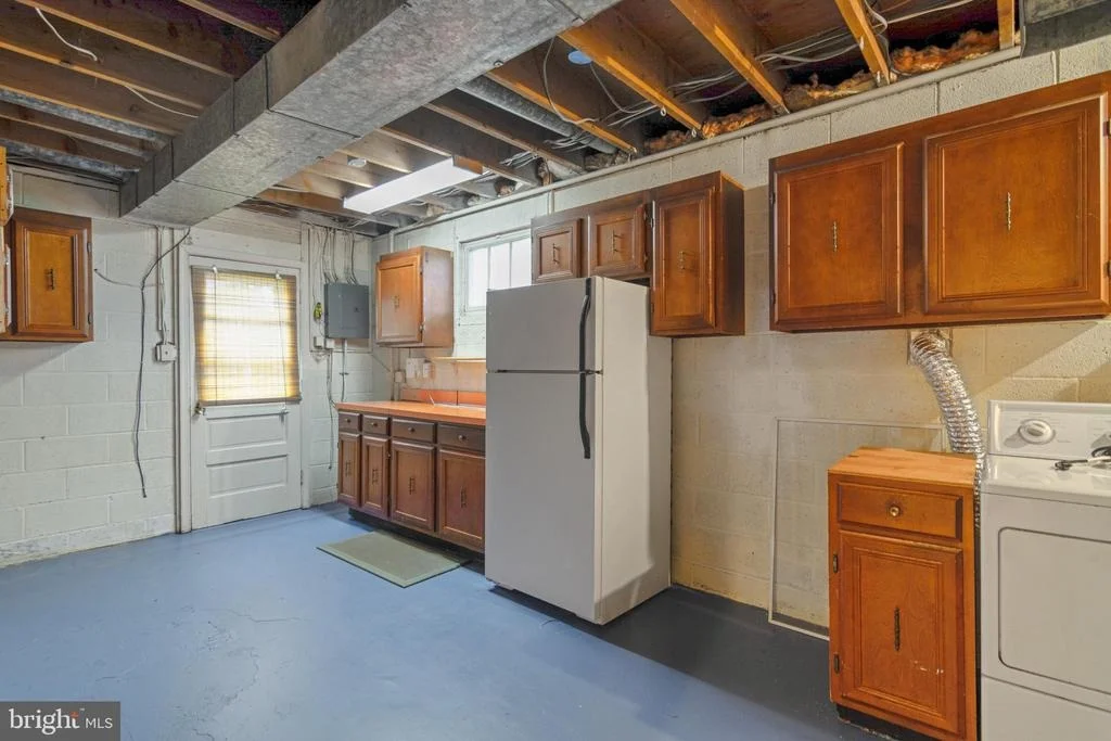 Photo of 9816 GREENVIEW LANE
