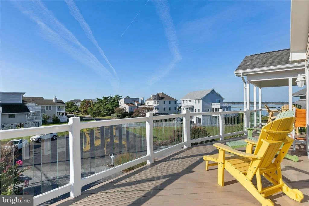 Photo of 36764 BAYSIDE DRIVE