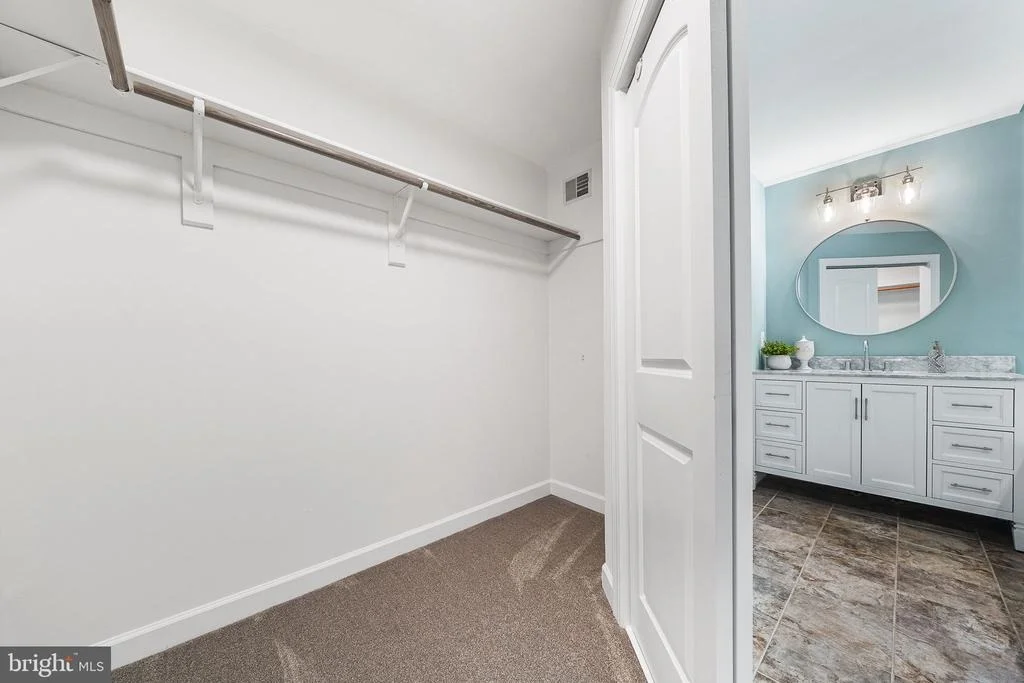 Photo of 9828 FOX REST LANE
