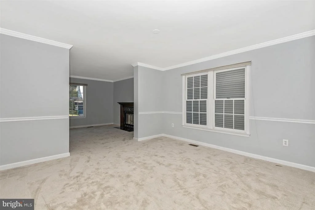 Photo of 25 SOLITAIRE COURT