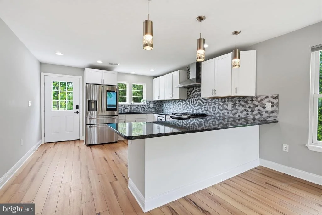 Photo of 1633 REED ROAD