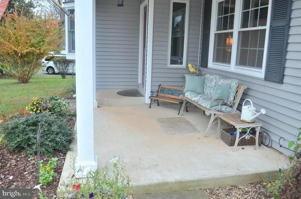 Photo of 9644 BRANCHVIEW LANE