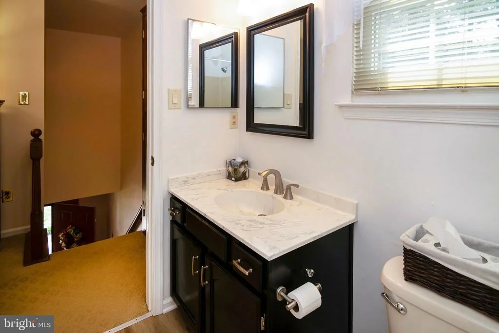 Photo of 18 ABERDEEN DRIVE