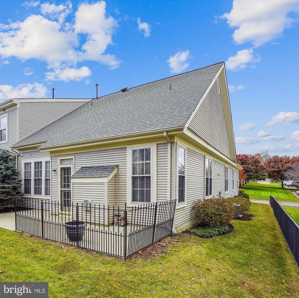Photo of 6953 WALNUT HILL DRIVE
