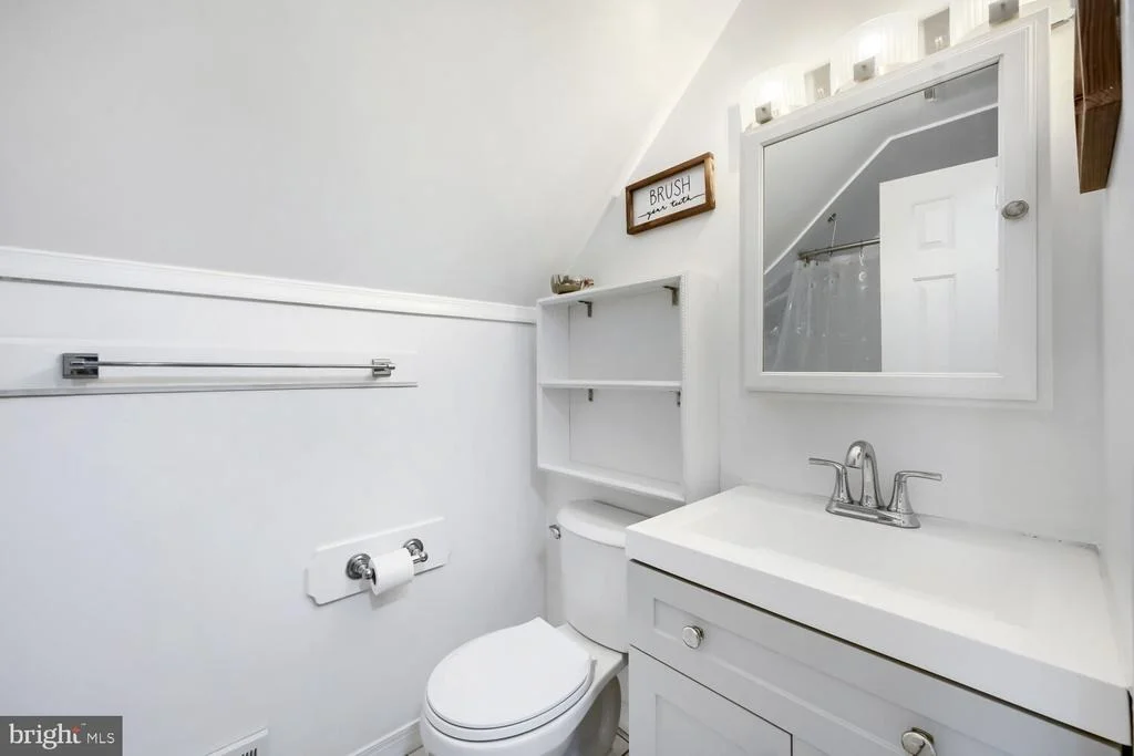 Photo of 13459 OVERBROOK LANE