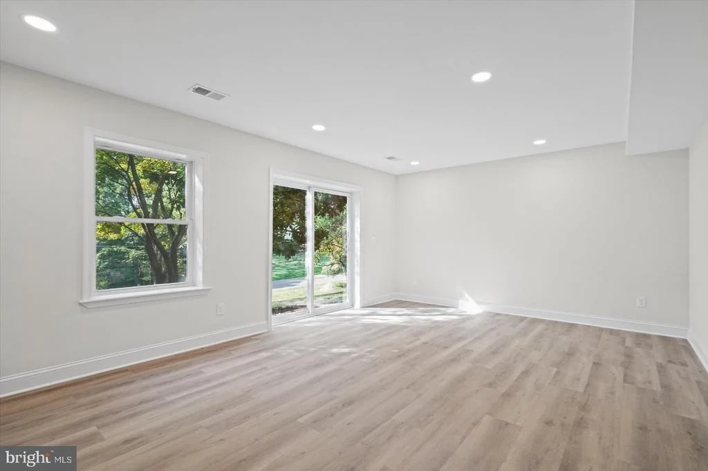 Photo of 101 DELFORD AVENUE