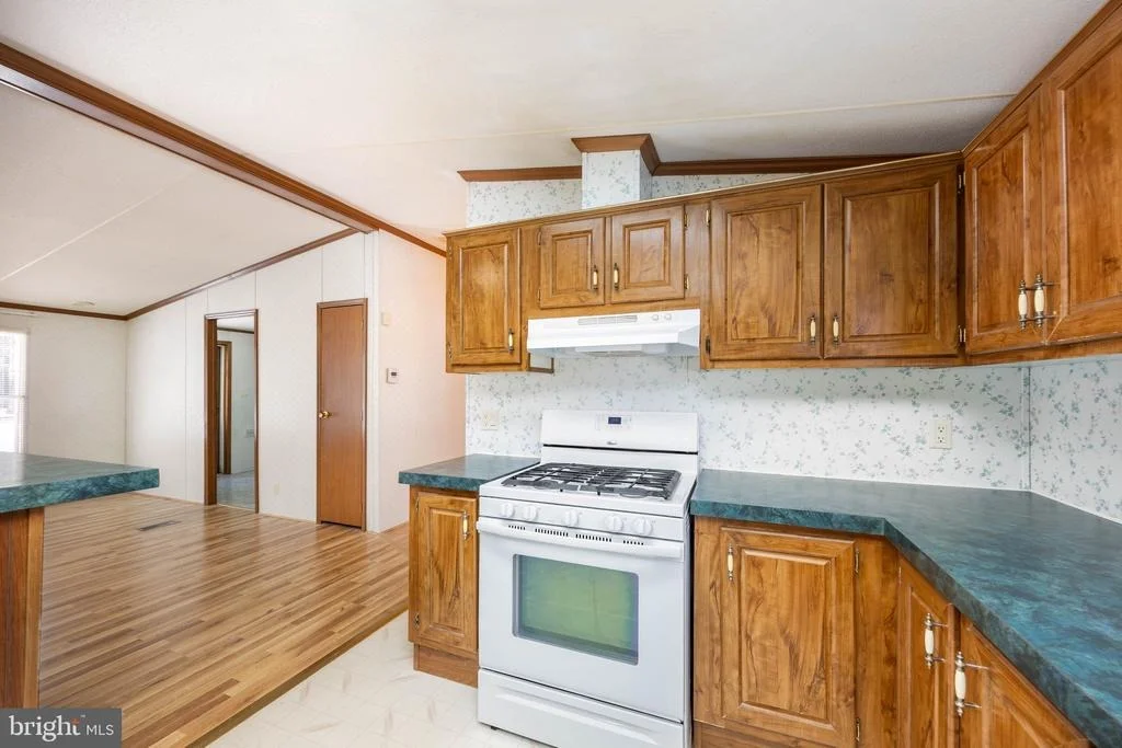 Photo of 22147 ROYAL OAK ROAD
