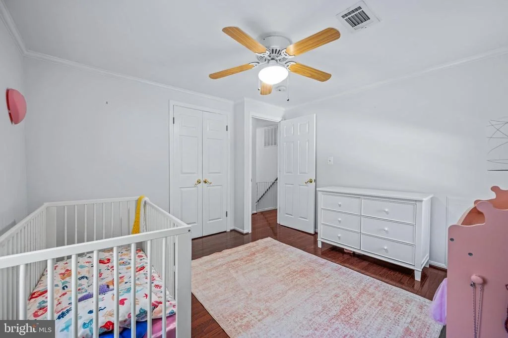 Photo of 6 STARLIGHT COURT